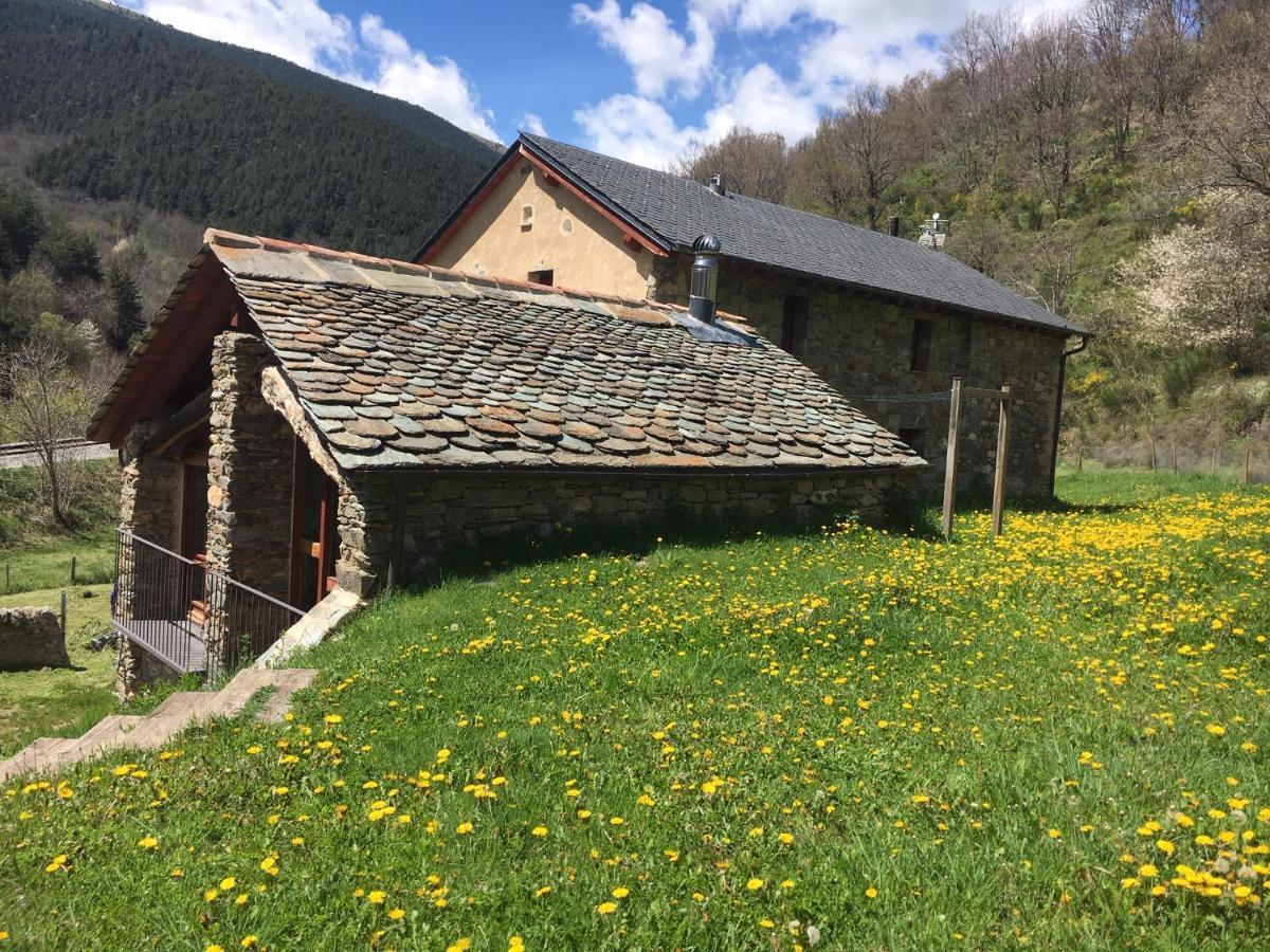 Can Bertran Fornells de la Montaña Exteriör bild